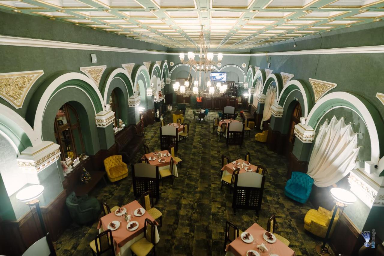 Hotel La Belle Epoque Petroşani Extérieur photo